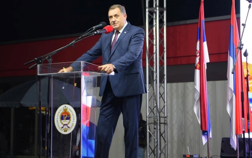Dodik: Zbog porasta broja obolelih u RS najverovatnije prekid nastave u školama
